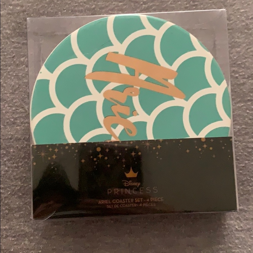 BNWT Disney Ariel Coaster set